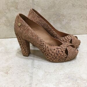 RUTZ WALK IN CORK PEEP-TOE HEELS IN PYTHON‎